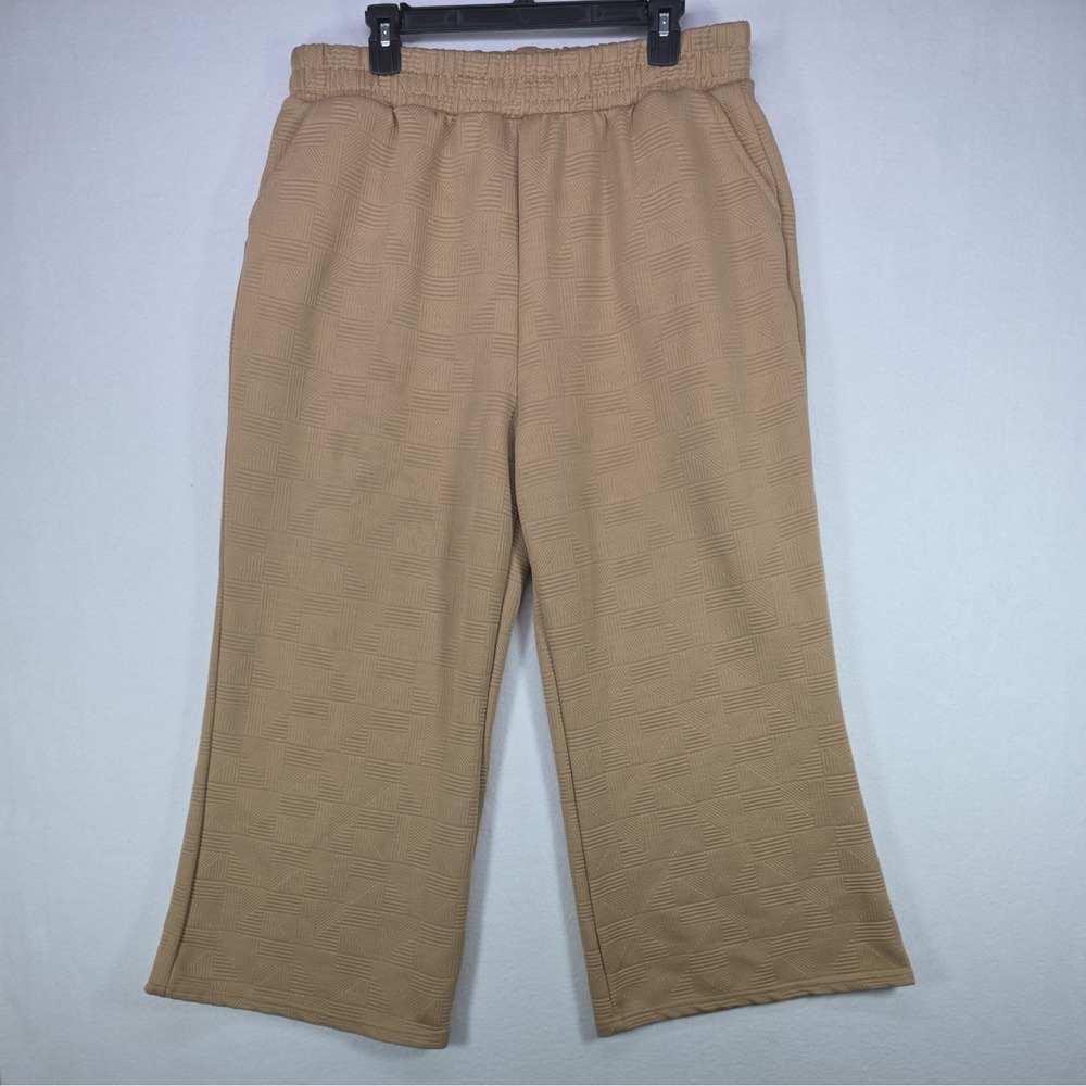 LovePoem by Block Women's Beige Wide-Leg Cropped Confort Soft Lounge Pants 2X